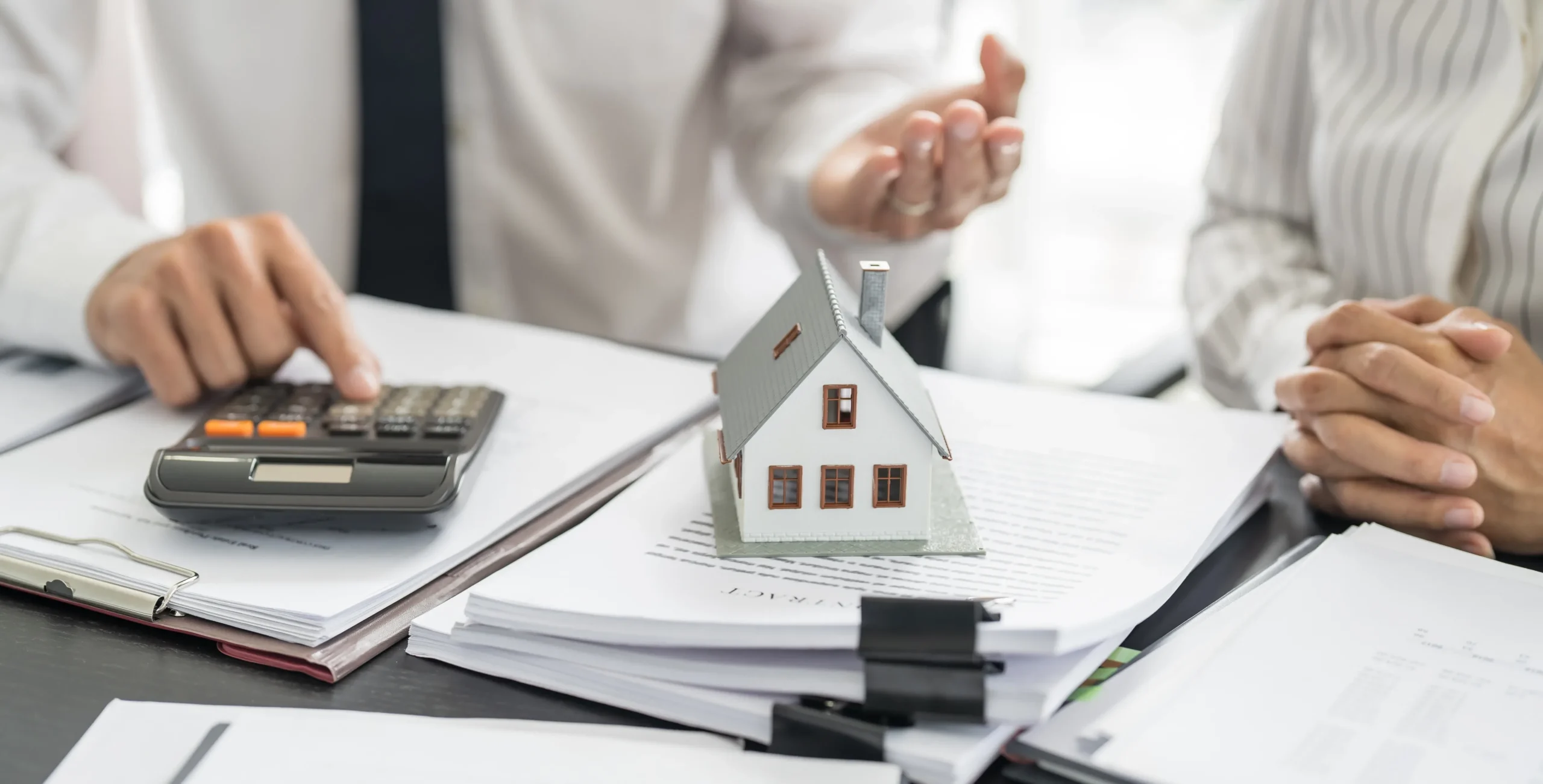 From Debt to Dream Home: A Smart Guide to Reducing Liabilities Before Buying Property on the Gold Coast